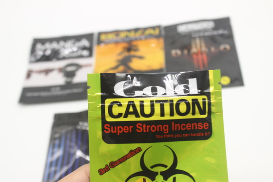 خرید 3.5g 7g 14g 28g کوله های علف های مرسوم مایلار online manufacture