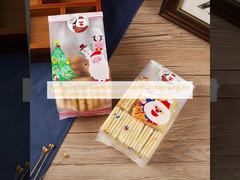 کیسه ای شفاف برای عروسک های کریسمس